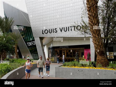 buying louis vuitton in vegas|lv outlet in las vegas.